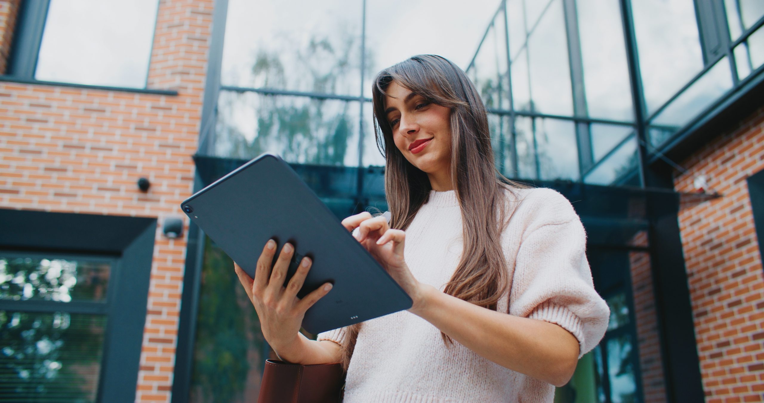 How to Design Websites That Turn Confused Visitors Into Happy Customers